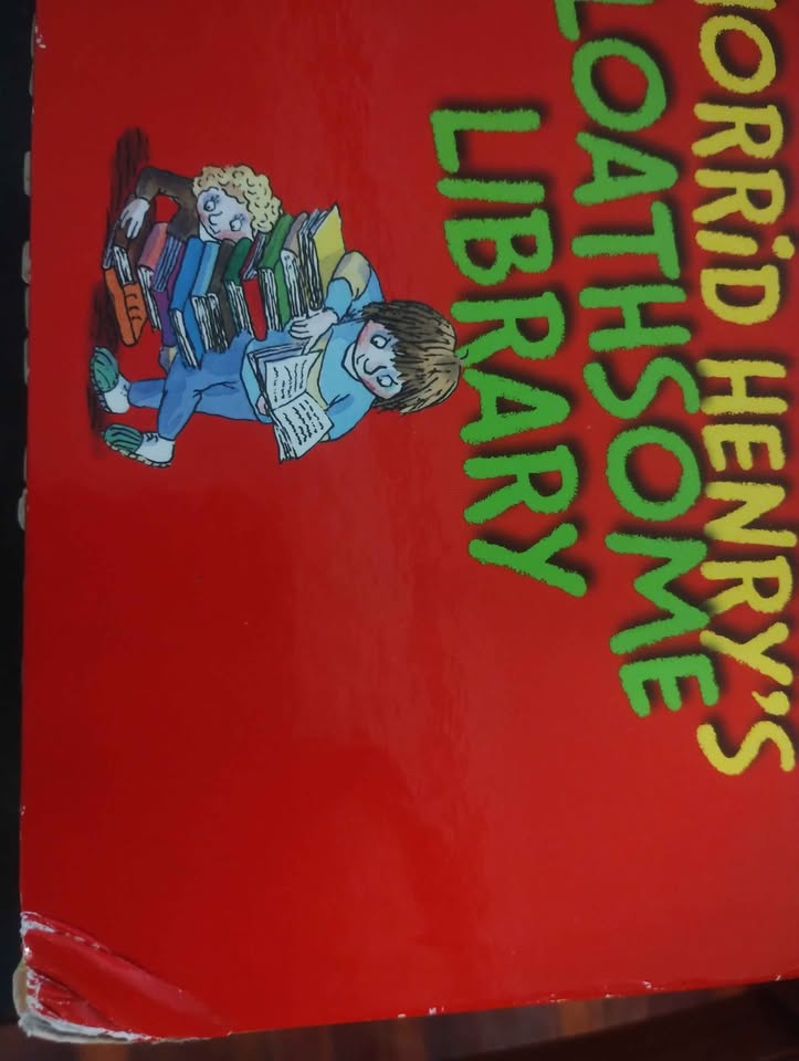 Horrid Henrys Loathsome Library (29 Books only- missing 1 book)